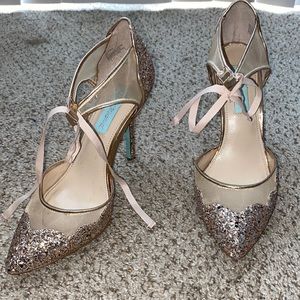 Champagne Betsy Johnson Heels
